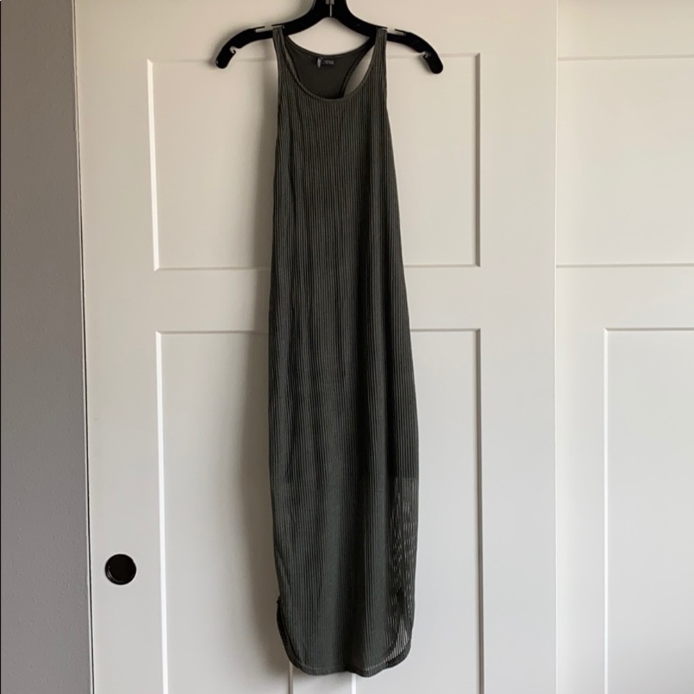 NWOT ribbed midi dress